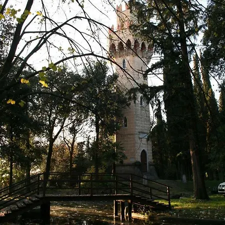Olivai Sul * Garda (Verona)